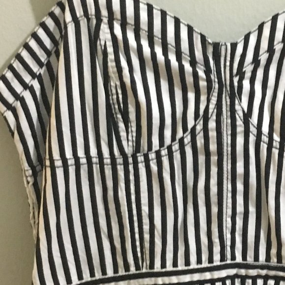 H&M Black & White Short Dress - A-line - Size - 8 - Picture 7 of 7